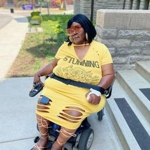 Meet your Posher, Kara